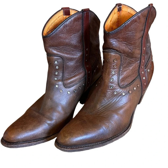 Frye Studded Brown Leather Ankle Booties Sz-8 - Picture 1 of 9